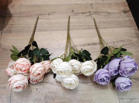 ورد اصطناعي عدة الوان