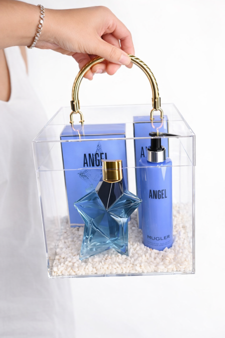 شنته اكريلك مربع مع يد ذهبيه