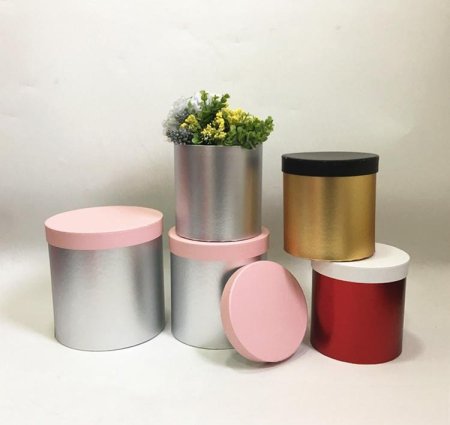 صندوق اسطواني ثلاث قطع